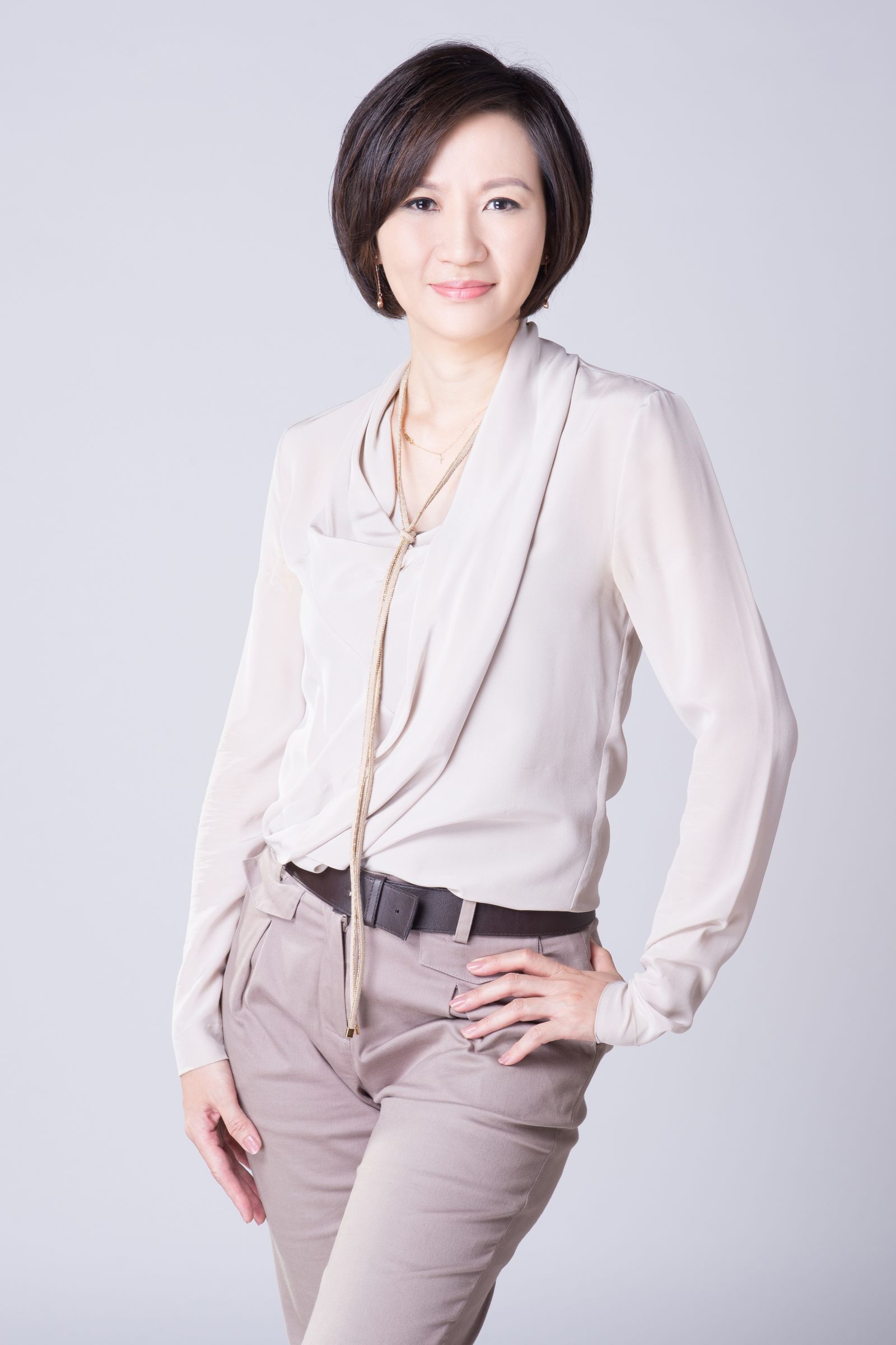 color4 image 专业时尚品味顾问培训 - 日本jpca专业个人色彩分析师