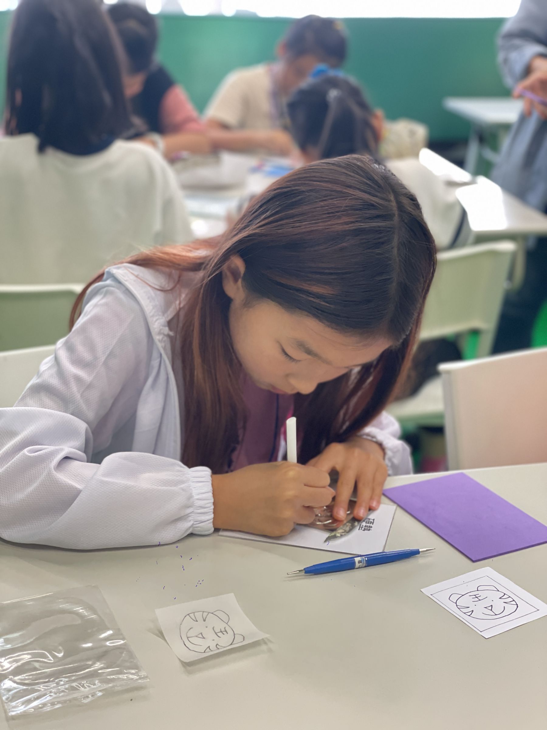 軟金屬錫雕刻師